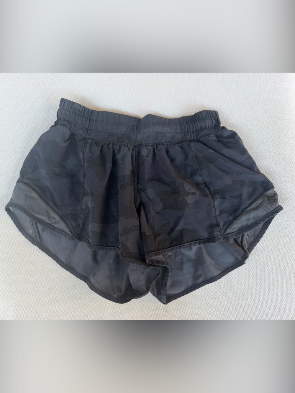 lululemon athletica Black Camo Hotty Hots 2.5 Shorts